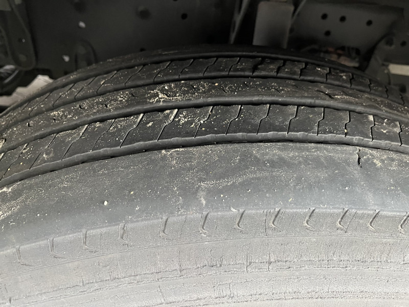 Влекач MAN TGX 18.460 XXL / Motor Defect -> Not Running / Retarder / 645 dkm / 2 Tanks: снимка 11 Влекач MAN TGX 18.460 XXL / Motor Defect -> Not Running / Retarder / 645 dkm / 2 Tanks: снимка 11