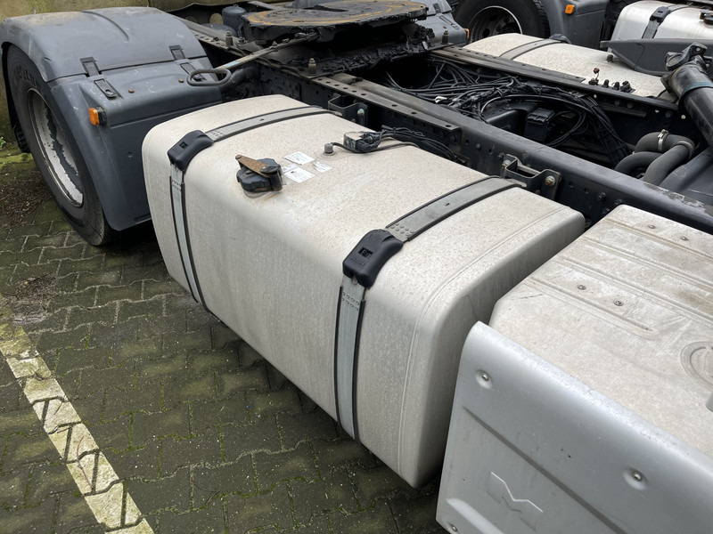 Влекач MAN TGX 18.460 XXL / Motor Defect -> Not Running / Retarder / 645 dkm / 2 Tanks: снимка 16 Влекач MAN TGX 18.460 XXL / Motor Defect -> Not Running / Retarder / 645 dkm / 2 Tanks: снимка 16