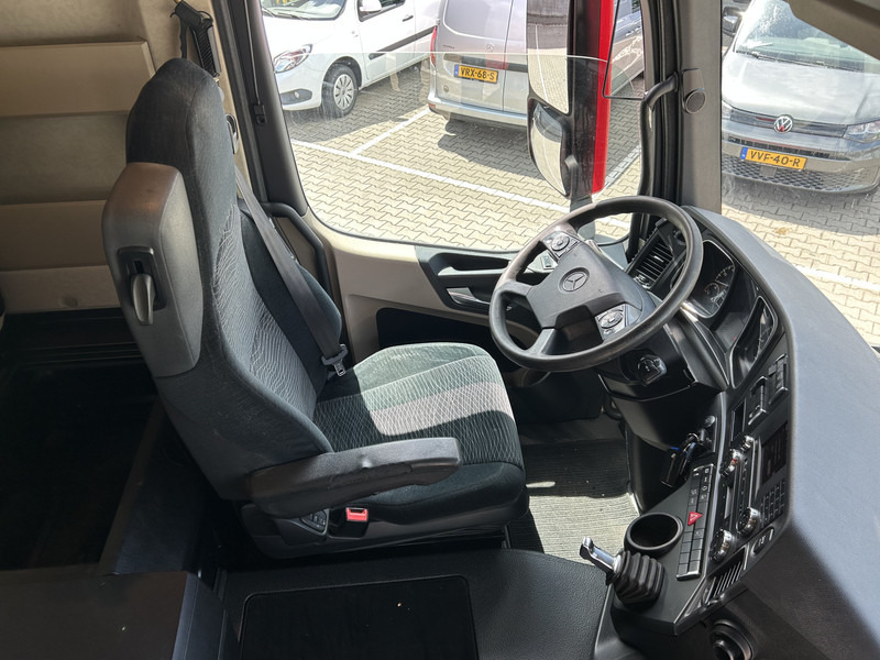Mercedes-Benz Actros 1840 LS StreamSpace / 795 dkm / NL Truck / APK TUV 05-26 - Влекач: снимка 3 Mercedes-Benz Actros 1840 LS StreamSpace / 795 dkm / NL Truck / APK TUV 05-26 - Влекач: снимка 3