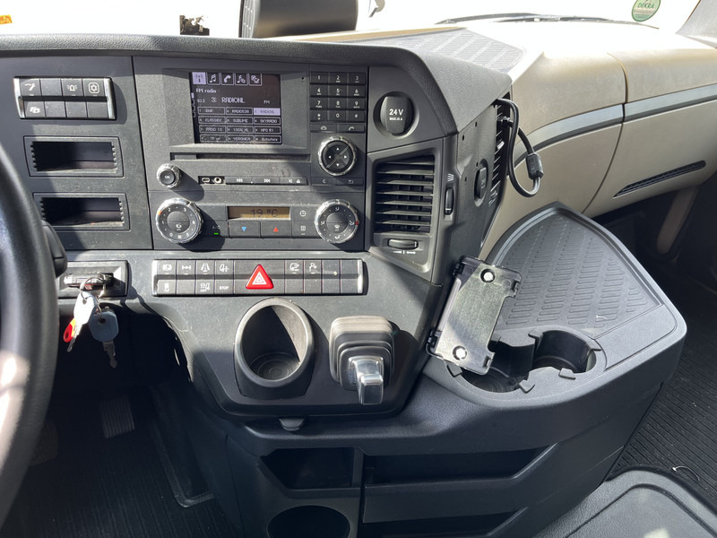 Mercedes-Benz Actros 1842 Streamspace / 724 dkm / 2 Tanks / Stand Airco / NL Truck - Влекач: снимка 5 Mercedes-Benz Actros 1842 Streamspace / 724 dkm / 2 Tanks / Stand Airco / NL Truck - Влекач: снимка 5