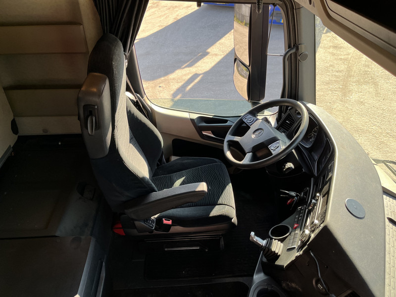 Mercedes-Benz Actros 1842 Streamspace / 842 dkm / 2 Tanks / NL Truck - Влекач: снимка 3 Mercedes-Benz Actros 1842 Streamspace / 842 dkm / 2 Tanks / NL Truck - Влекач: снимка 3