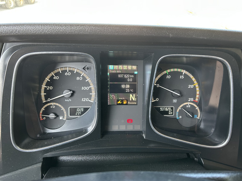 Mercedes-Benz Actros 1842 Streamspace / 937 dkm / 2 Tanks / NL Truck - Влекач: снимка 4 Mercedes-Benz Actros 1842 Streamspace / 937 dkm / 2 Tanks / NL Truck - Влекач: снимка 4