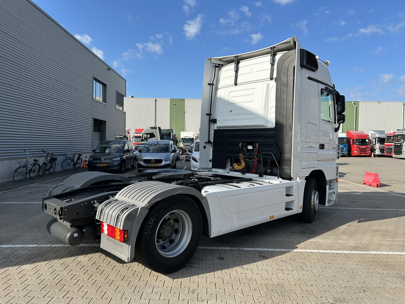 Mercedes-Benz Actros 1844 LS V6 MP3 / MegaSpace / 698 dkm / 2 Tanks / APK TUV 06-26 - Влекач: снимка 2 Mercedes-Benz Actros 1844 LS V6 MP3 / MegaSpace / 698 dkm / 2 Tanks / APK TUV 06-26 - Влекач: снимка 2