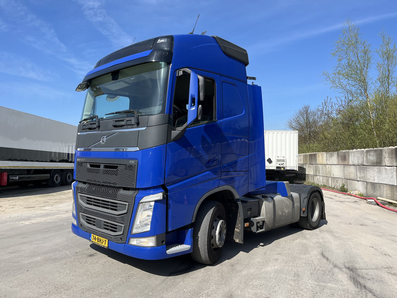 Влекач Volvo FH 420 Globetrotter / 921 dkm / 2 Tanks / VEB+ / APK TUV 05-25: снимка 19