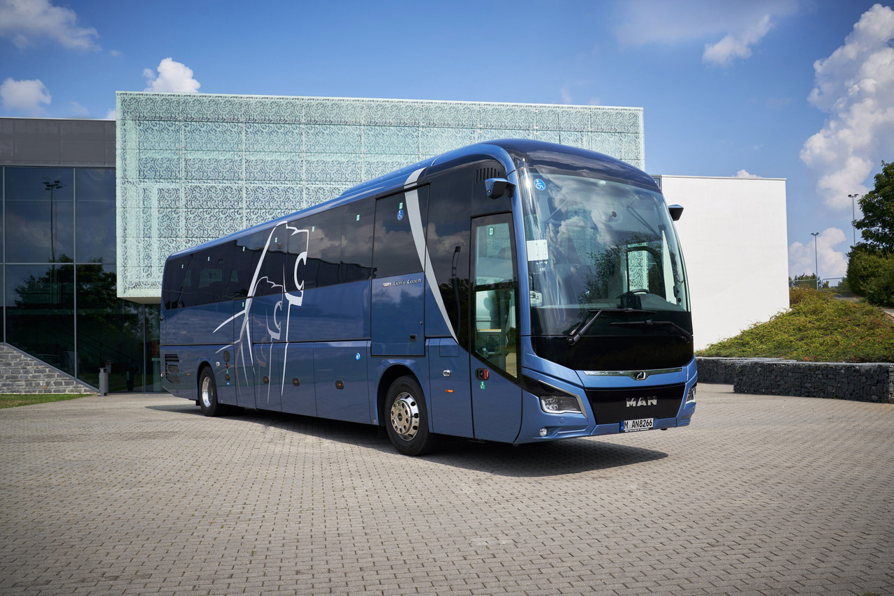 MAN Lions Coach R07 Euro 6E - Туристически автобус: снимка 2 MAN Lions Coach R07 Euro 6E - Туристически автобус: снимка 2