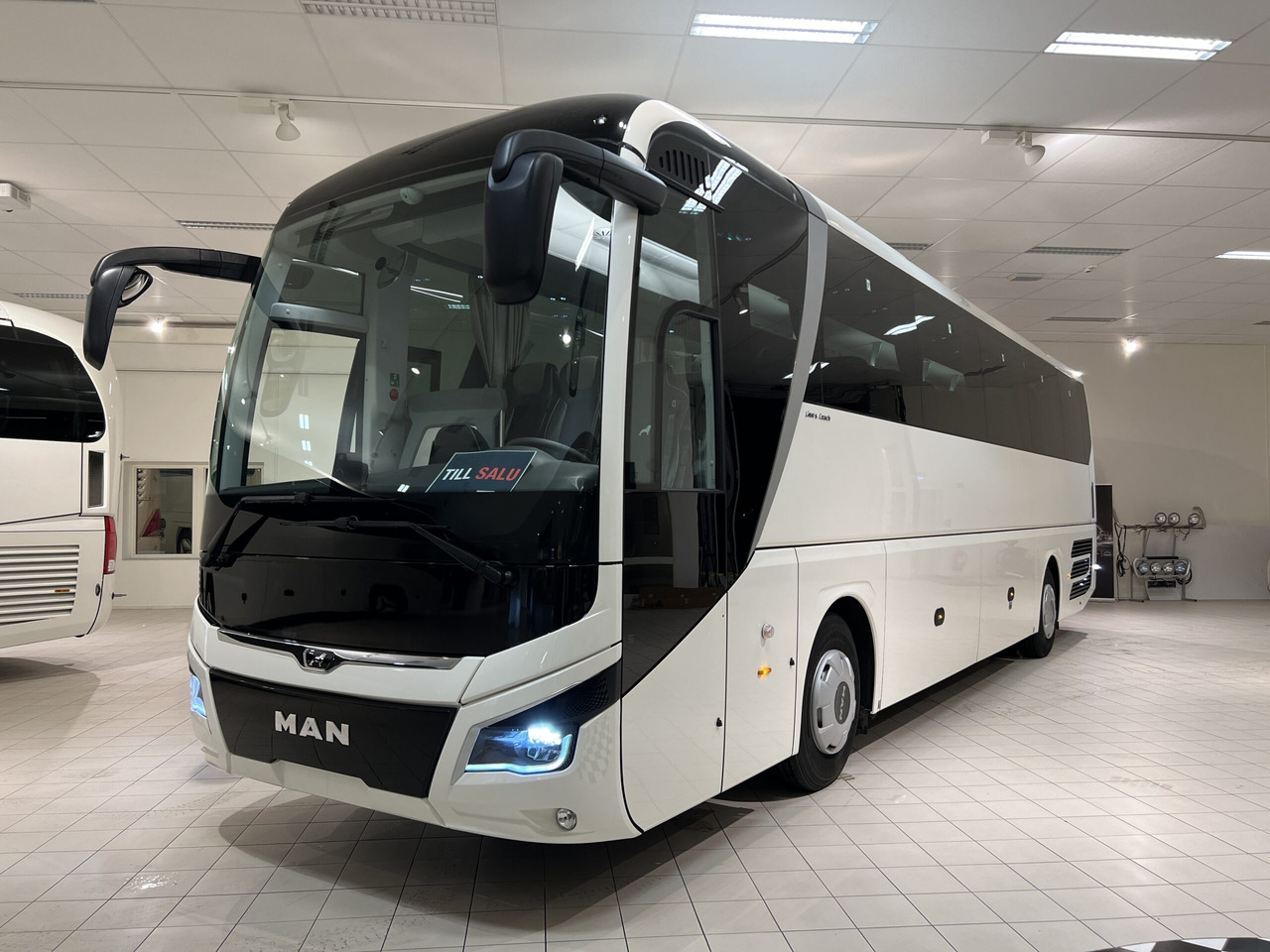 MAN Lions Coach R07 Euro 6E - Туристически автобус: снимка 3 MAN Lions Coach R07 Euro 6E - Туристически автобус: снимка 3