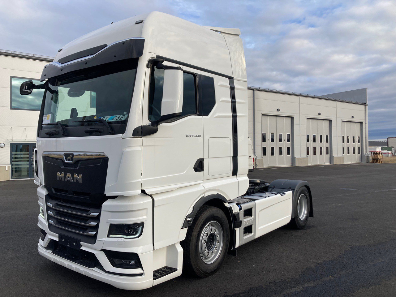 MAN TGX 18.440 4×2 Dragbil - Влекач: снимка 1 MAN TGX 18.440 4×2 Dragbil - Влекач: снимка 1