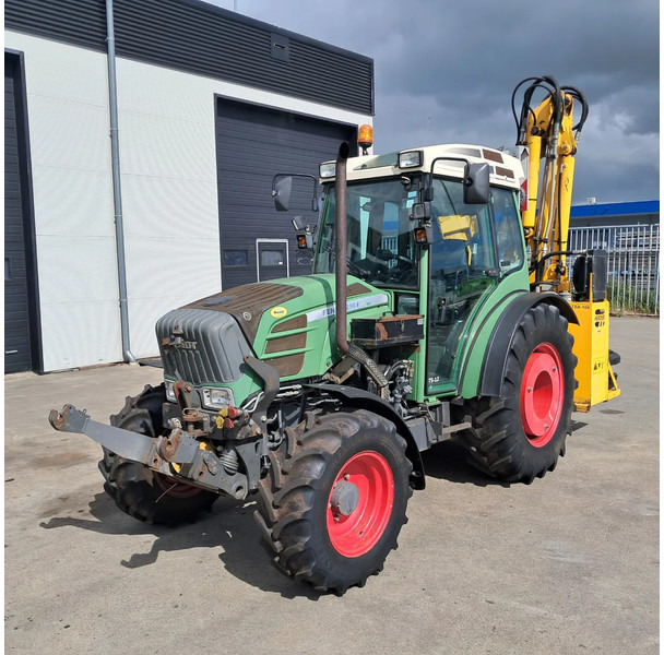 Fendt 210 P VARIO 210 P VARIO - Трактор: снимка 1 Fendt 210 P VARIO 210 P VARIO - Трактор: снимка 1