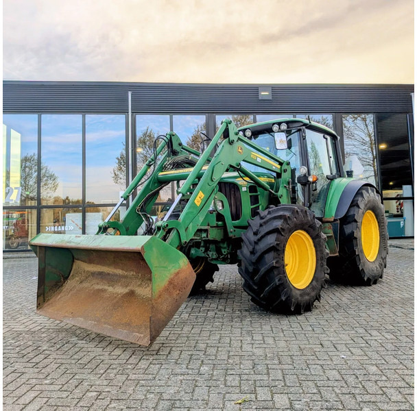 John Deere 6230 PREMIUM 6230 PREMIUM - Трактор: снимка 1 John Deere 6230 PREMIUM 6230 PREMIUM - Трактор: снимка 1