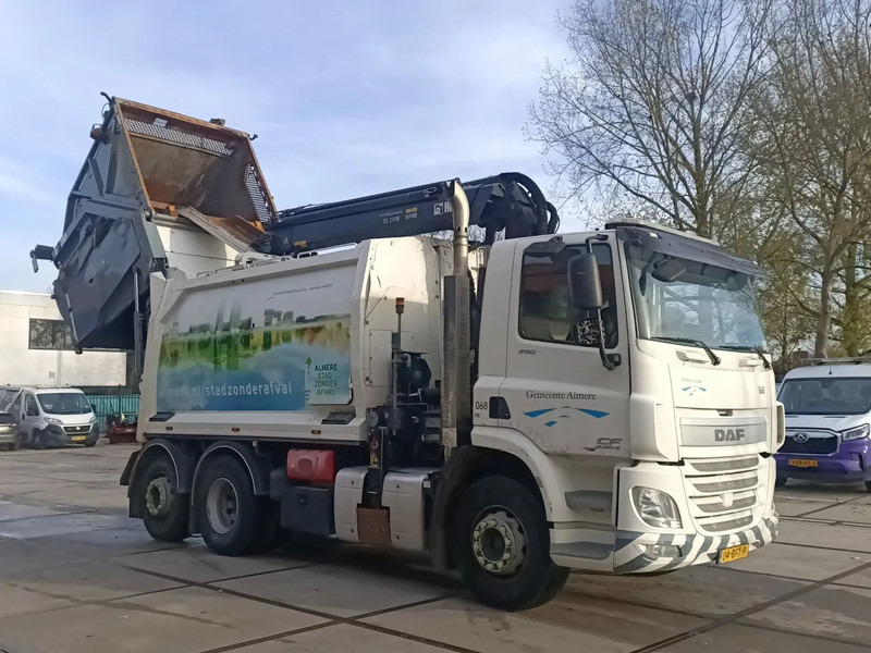 DAF CF 290 CF290 FAN met boven laadkraan Hiab XS211W Hipro - Камион: снимка 4 DAF CF 290 CF290 FAN met boven laadkraan Hiab XS211W Hipro - Камион: снимка 4