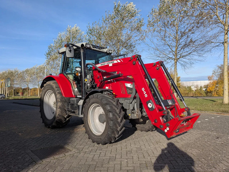 Massey Ferguson MF 5710 SL 5710 SL - Трактор: снимка 3 Massey Ferguson MF 5710 SL 5710 SL - Трактор: снимка 3