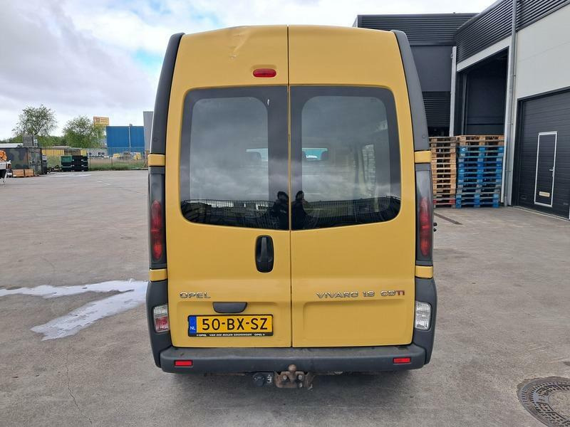 Opel VIVARO 1.9DTI 2.9T L2H2 - Малък ван: снимка 4 Opel VIVARO 1.9DTI 2.9T L2H2 - Малък ван: снимка 4