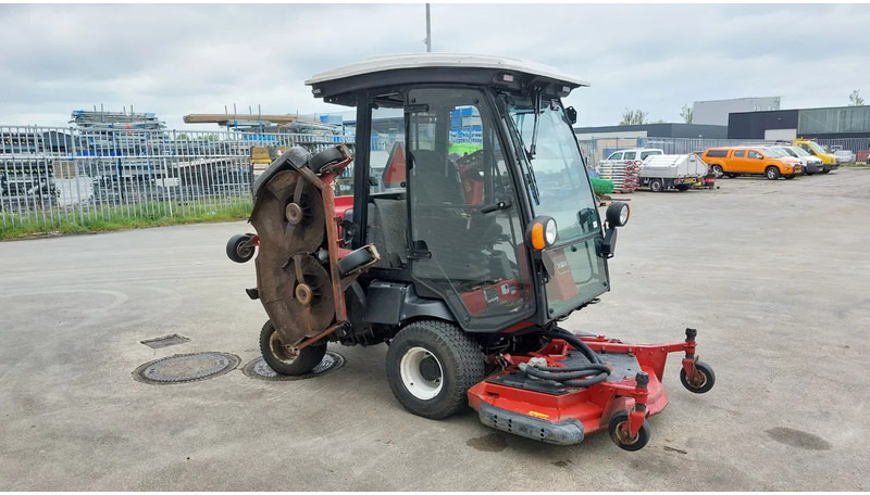 Toro Groundsmaster 4010-D - Комбайн: снимка 2 Toro Groundsmaster 4010-D - Комбайн: снимка 2