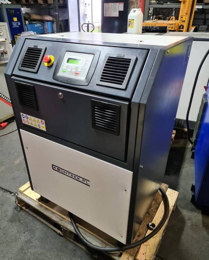 Kompresor śrubowy GARDNER DENVER KBV 18 18,5 kw, 2018r, Falownik - Компресор за въздух: снимка 2 Kompresor śrubowy GARDNER DENVER KBV 18 18,5 kw, 2018r, Falownik - Компресор за въздух: снимка 2