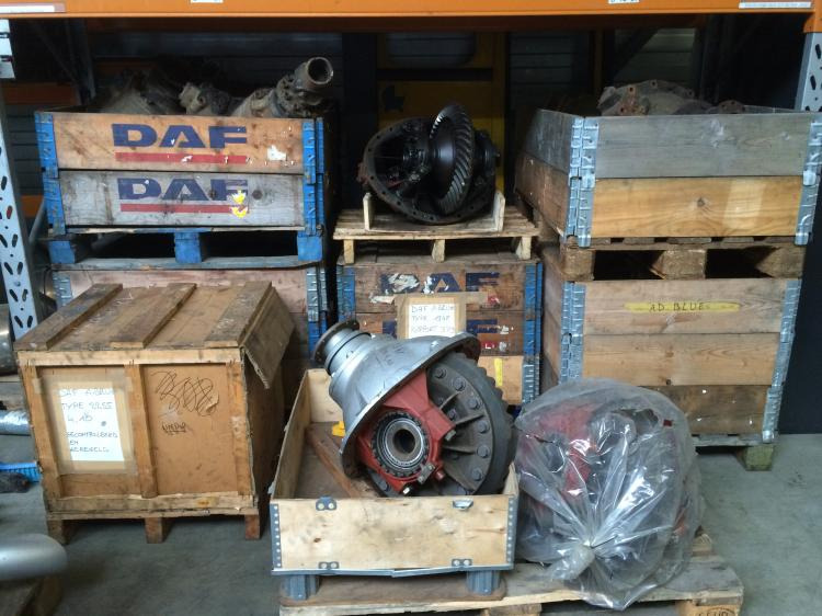 DAF differentieel touringcar en lijnbus - Диференциал за Автобус: снимка 1 DAF differentieel touringcar en lijnbus - Диференциал за Автобус: снимка 1