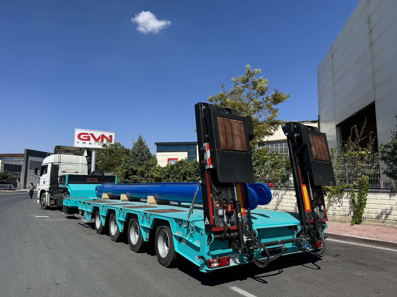 GVN Trailer 4 AXLE EXTENDABLE LOWBED - Нискорамна площадка полуремарке: снимка 1 GVN Trailer 4 AXLE EXTENDABLE LOWBED - Нискорамна площадка полуремарке: снимка 1