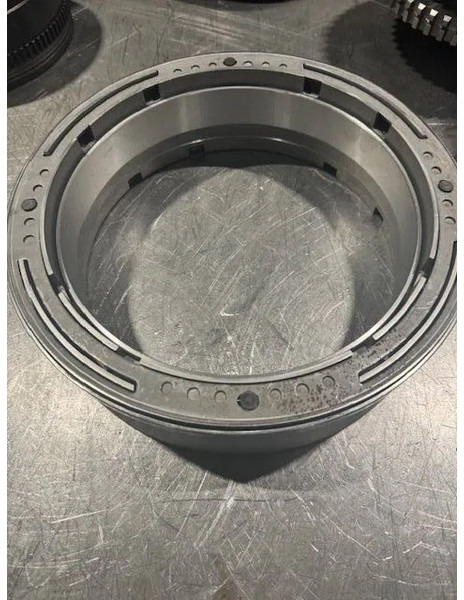 Volvo Piston B2, B3 and cylinder, PT1560, 1860, 1660, 1562, 1862, 1760,1761, 1761A, 1563, 1863, 1509, 2519, 2529, - Скоростна кутия: снимка 2 Volvo Piston B2, B3 and cylinder, PT1560, 1860, 1660, 1562, 1862, 1760,1761, 1761A, 1563, 1863, 1509, 2519, 2529, - Скоростна кутия: снимка 2