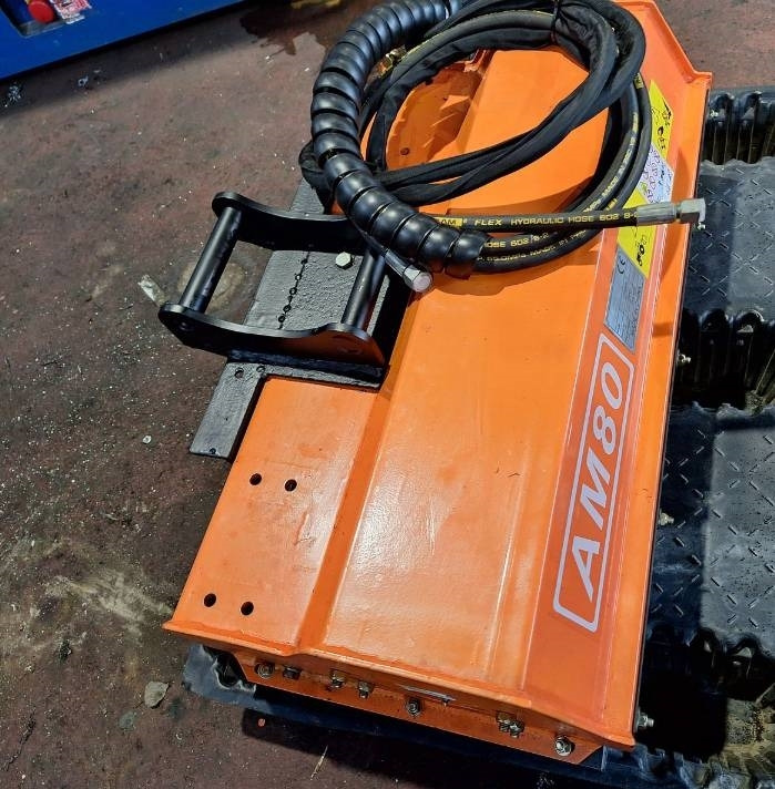 AM80 Piennarmurskain - Шредер с телескопично рамо: снимка 3 AM80 Piennarmurskain - Шредер с телескопично рамо: снимка 3