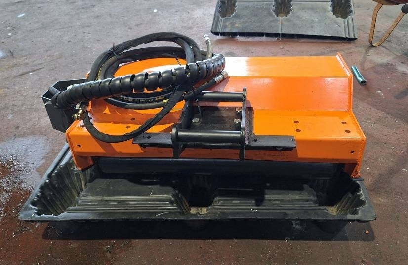 AM80 Piennarmurskain - Шредер с телескопично рамо: снимка 2 AM80 Piennarmurskain - Шредер с телескопично рамо: снимка 2