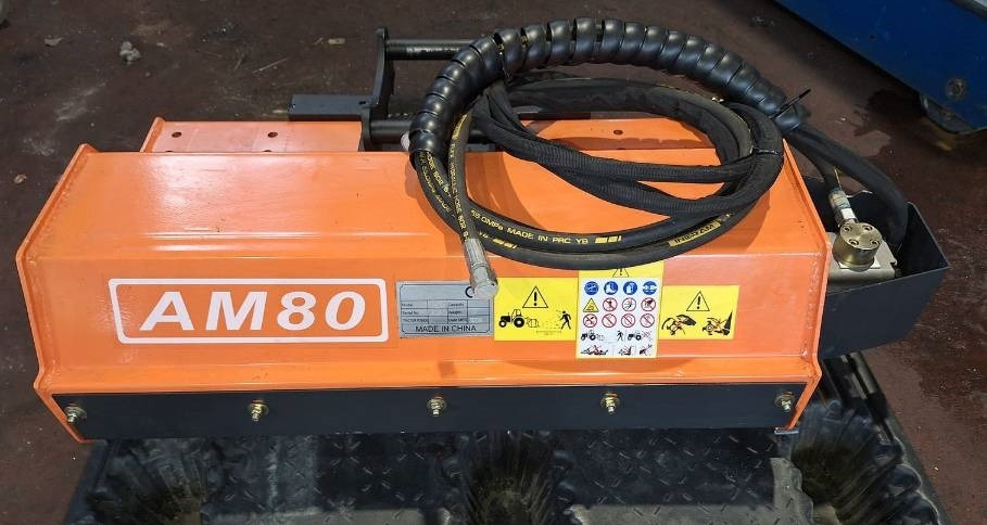 AM80 Piennarmurskain - Шредер с телескопично рамо: снимка 1 AM80 Piennarmurskain - Шредер с телескопично рамо: снимка 1