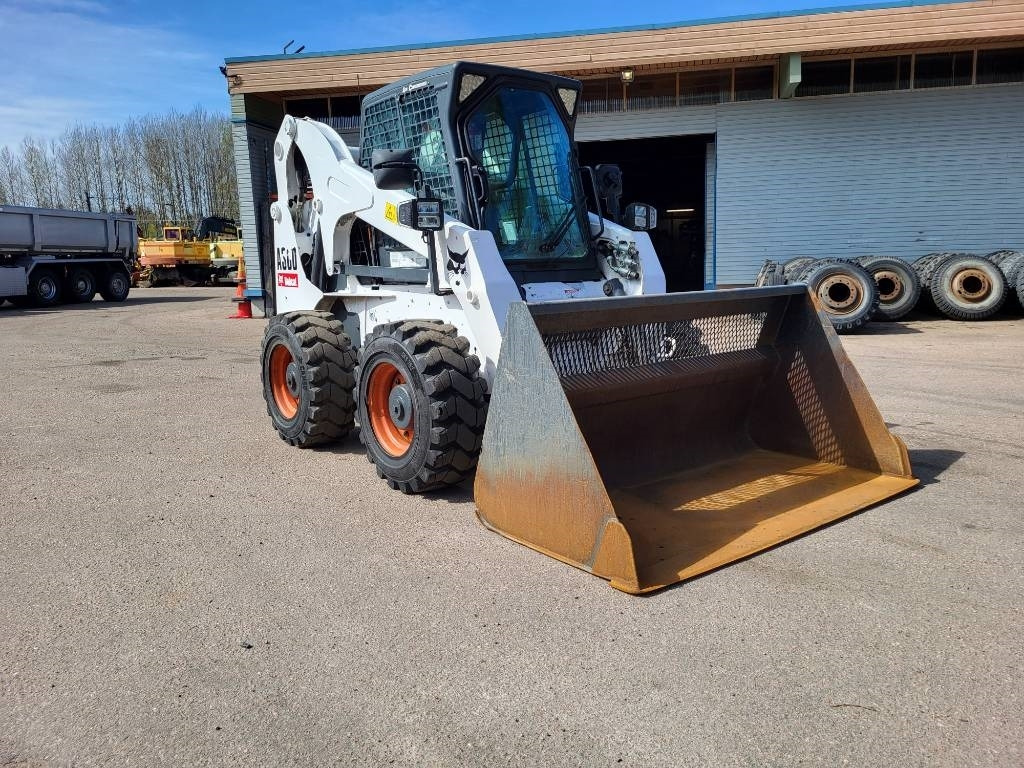 Мини челен товарач Bobcat A 300: снимка 7