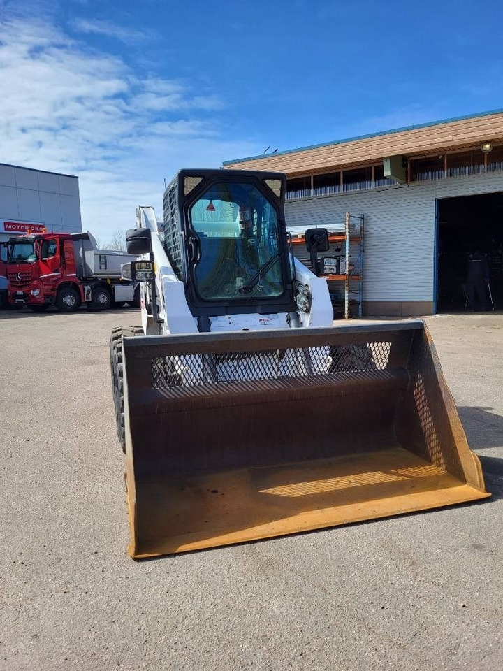 Мини челен товарач Bobcat A 300: снимка 6