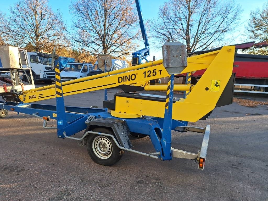 Вишка на ремарке Dino 125 T: снимка 9