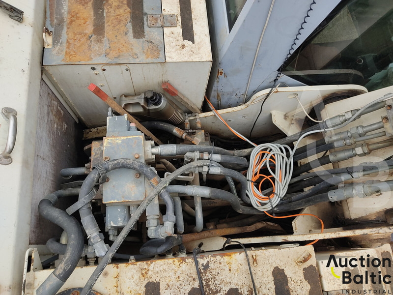 Верижен багер Atlas-Terex TC210LC: снимка 16