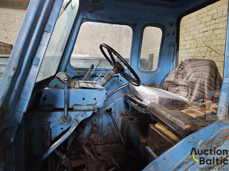 Belarus MTZ 80L - Трактор: снимка 5 Belarus MTZ 80L - Трактор: снимка 5