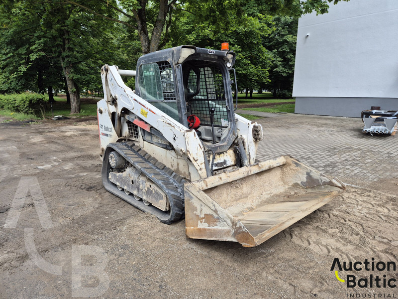 Bobcat T 590 - Верижен товарач: снимка 2 Bobcat T 590 - Верижен товарач: снимка 2