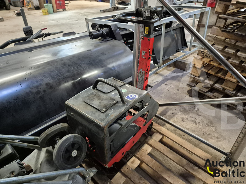Bomag BPR 25/40 - Виброплоча: снимка 1 Bomag BPR 25/40 - Виброплоча: снимка 1