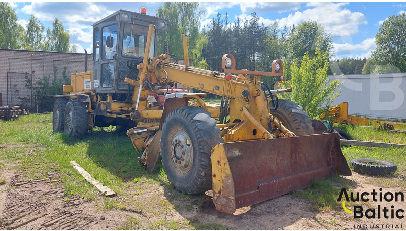 Brianskij Arsenal DZ-180 - Грейдер: снимка 2 Brianskij Arsenal DZ-180 - Грейдер: снимка 2