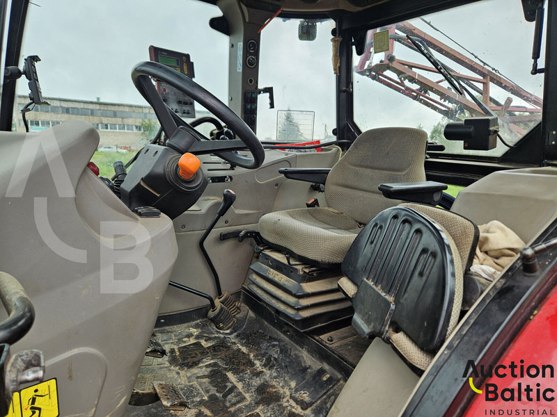 Case IH Farmall 105 A - Трактор: снимка 5 Case IH Farmall 105 A - Трактор: снимка 5