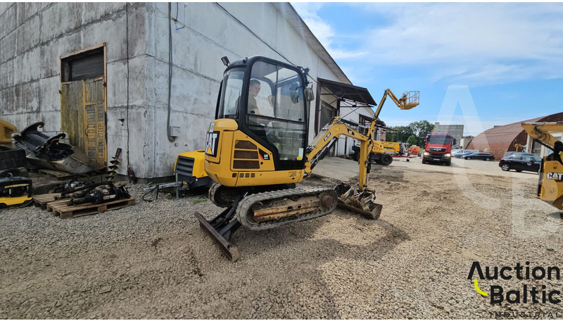 Caterpillar 302.4 D - Мини багер: снимка 5 Caterpillar 302.4 D - Мини багер: снимка 5
