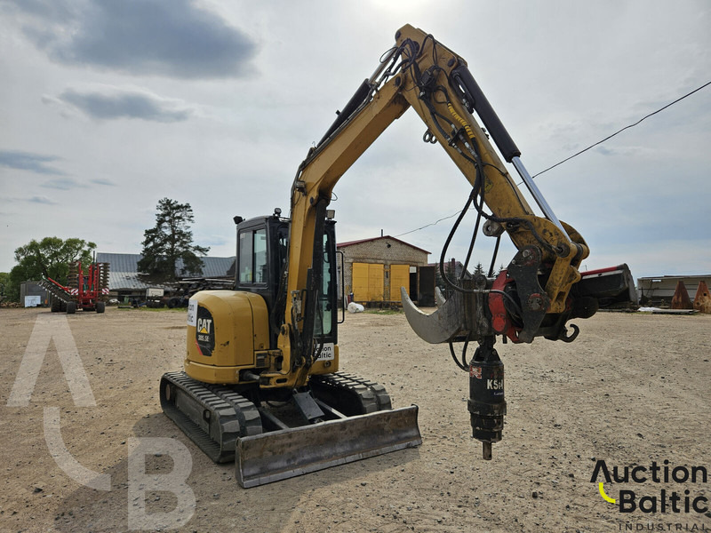 Caterpillar 305.5E2CR - Мини багер: снимка 2 Caterpillar 305.5E2CR - Мини багер: снимка 2