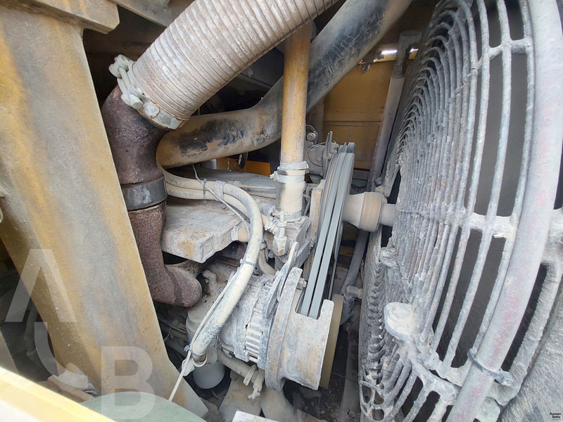 Верижен товарач Caterpillar 963 C: снимка 10