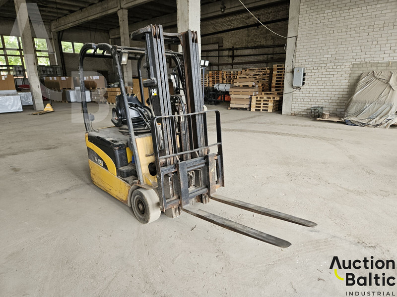 Caterpillar EP 16 NT - Електрокар: снимка 2 Caterpillar EP 16 NT - Електрокар: снимка 2