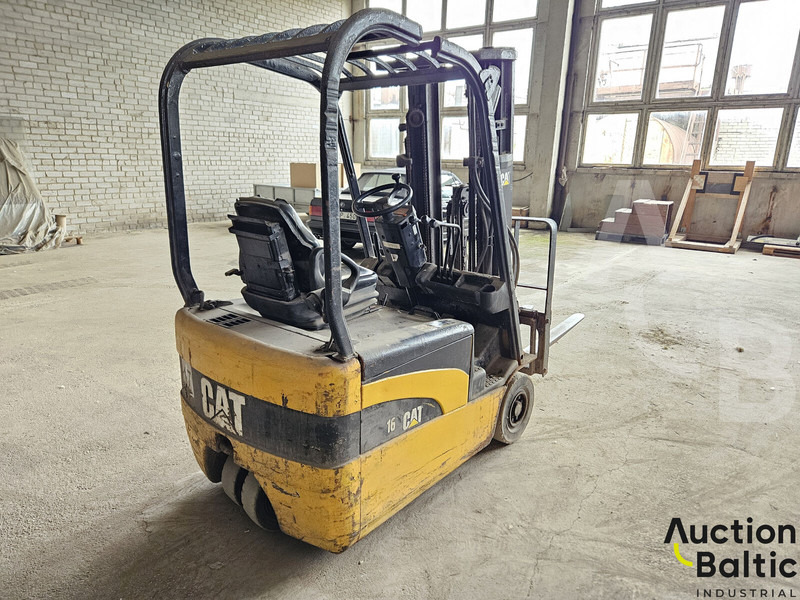 Caterpillar EP 16 NT - Електрокар: снимка 4 Caterpillar EP 16 NT - Електрокар: снимка 4