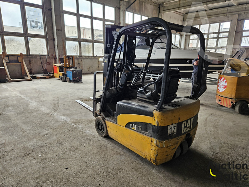 Caterpillar EP 16 NT - Електрокар: снимка 3 Caterpillar EP 16 NT - Електрокар: снимка 3