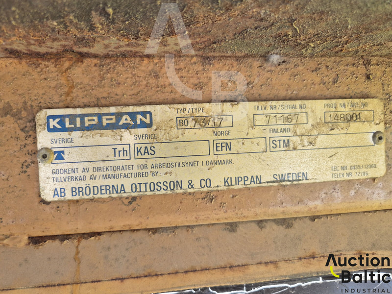 Булдозер Caterpillar: снимка 13