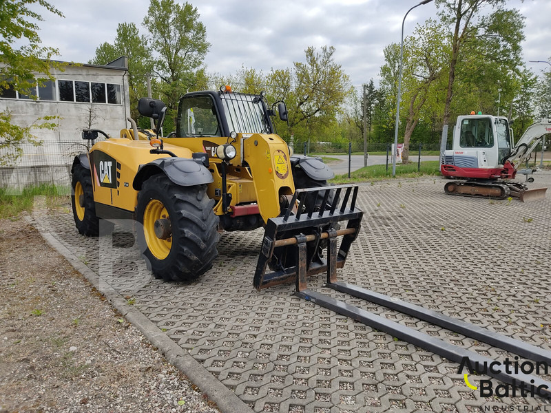 Caterpillar TH407 AG - Телескопичен товарач: снимка 2 Caterpillar TH407 AG - Телескопичен товарач: снимка 2