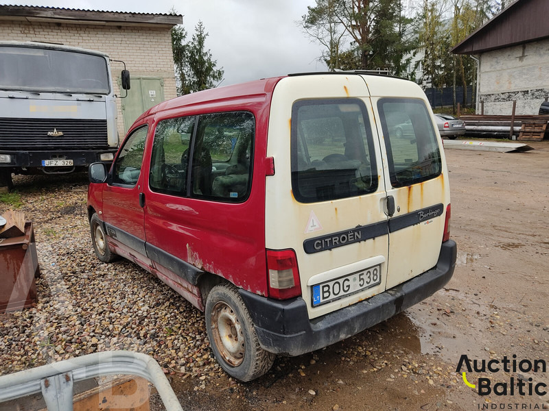 Citroën Berlingo - Малък ван: снимка 5 Citroën Berlingo - Малък ван: снимка 5