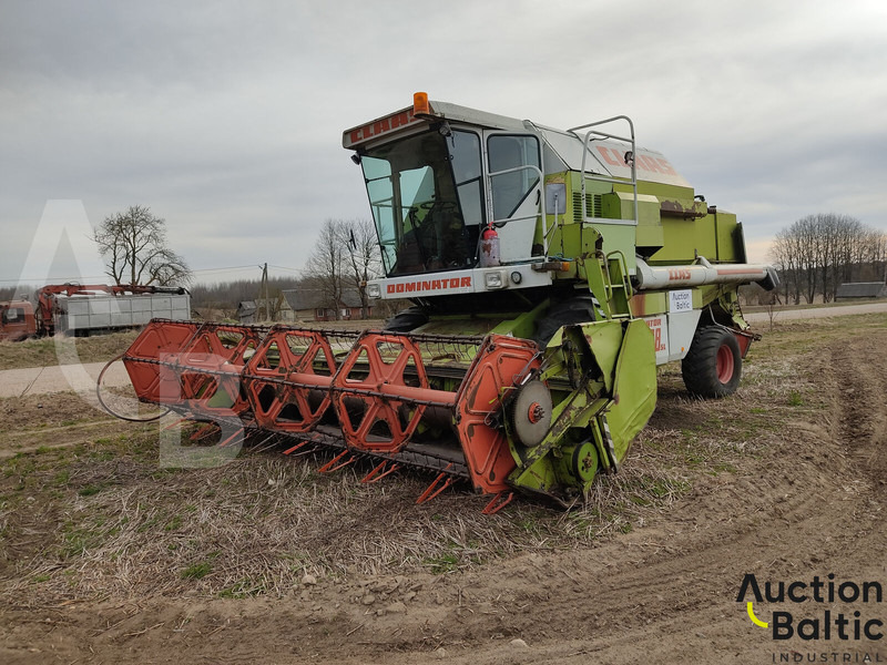 Claas Dominator 108 SL - Зърнокомбайн: снимка 1 Claas Dominator 108 SL - Зърнокомбайн: снимка 1