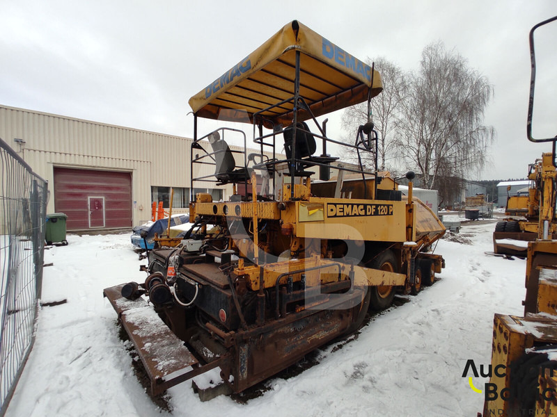 Demag DF 120 P - Асфалтополагач: снимка 3 Demag DF 120 P - Асфалтополагач: снимка 3