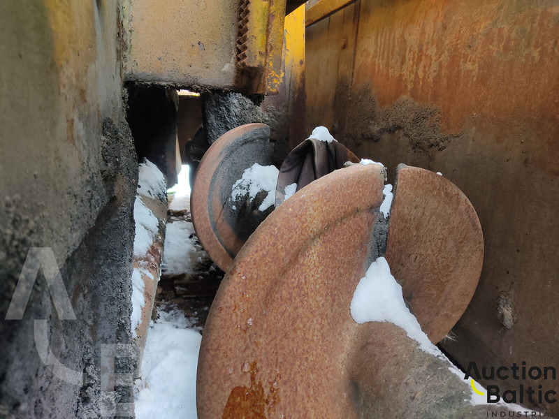 Асфалтополагач Demag DF 120 P: снимка 18 Асфалтополагач Demag DF 120 P: снимка 18