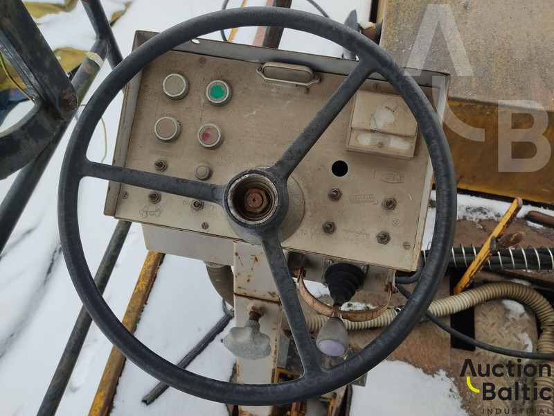 Асфалтополагач Demag DF 120 P: снимка 7