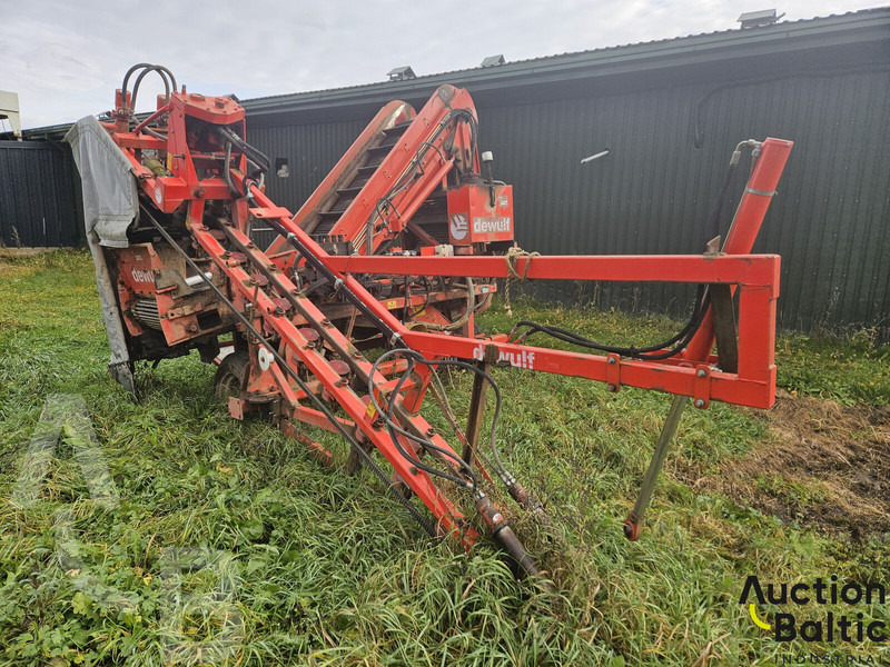 Dewulf P3K - Зърнокомбайн: снимка 1 Dewulf P3K - Зърнокомбайн: снимка 1