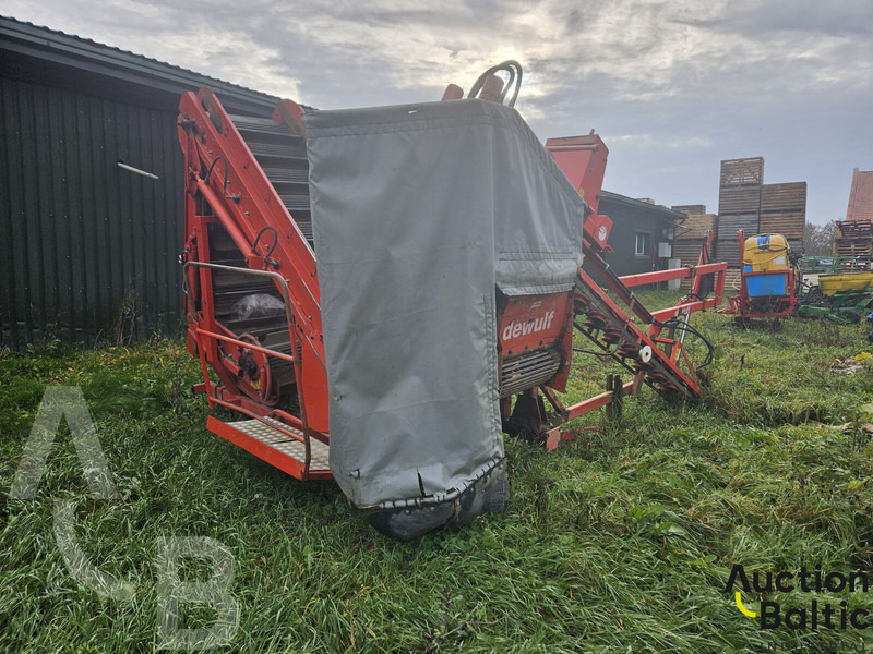 Dewulf P3K - Зърнокомбайн: снимка 4 Dewulf P3K - Зърнокомбайн: снимка 4
