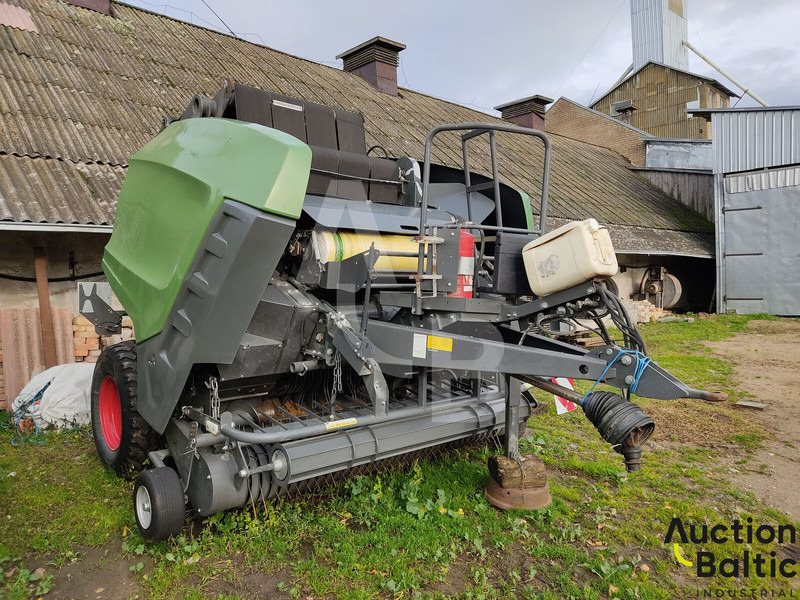 Fendt Rotana 180V Xtracut - Рулонна сламопреса: снимка 1 Fendt Rotana 180V Xtracut - Рулонна сламопреса: снимка 1