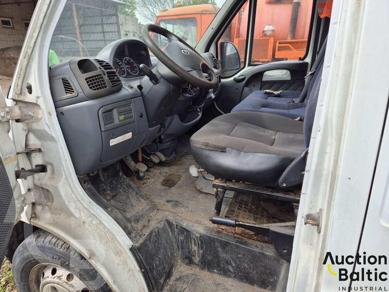 Fiat Ducato - Брезентов бус: снимка 5 Fiat Ducato - Брезентов бус: снимка 5